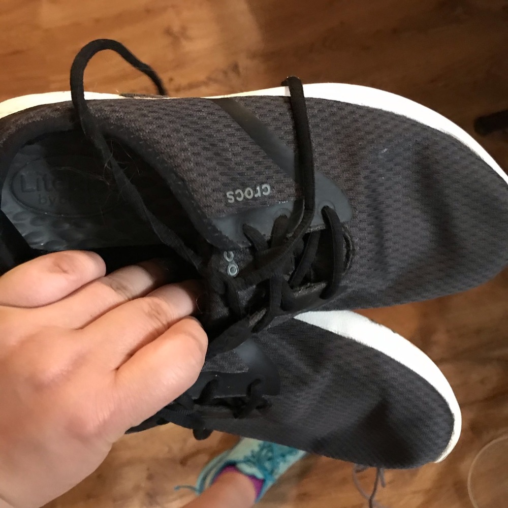 CROCS STRIDE LITE SHOES